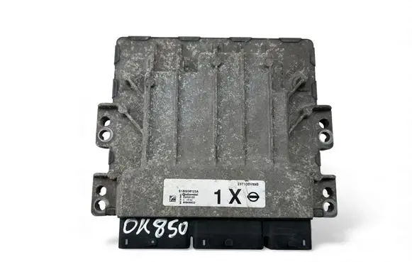 Nissan Juke I F15 Engine control unit/module ECU 23710BV89B S180206122A