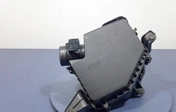 Lexus GS 300 350 430 450H Air filter box 17700-31551