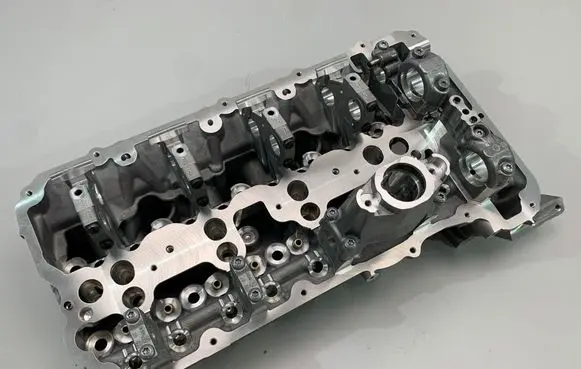 Engine head
