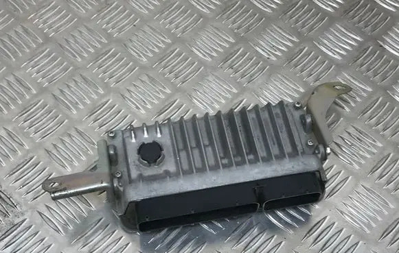 Toyota Yaris Engine control unit/module 896610DC00