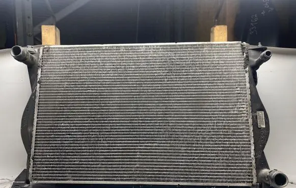 Audi A6 S6 C6 4F Coolant radiator 4F0121251L