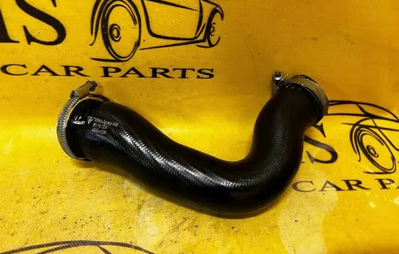 Porsche 911 991 Intercooler hose/pipe 9P1145720A