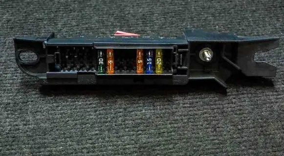 Audi A8 S8 D3 4E Fuse box set 4F0941824F