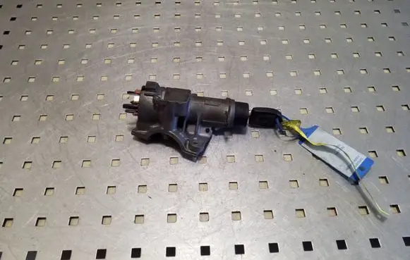 Volkswagen Transporter - Caravelle T5 Ignition lock 4B0905851C