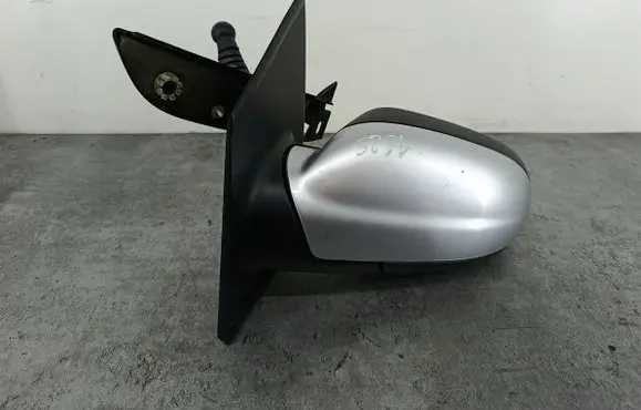 Volkswagen Fox Front door electric wing mirror CP20N4502