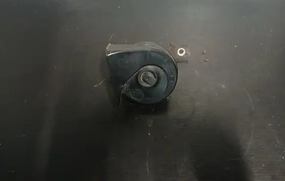 Volvo S80 Horn signal 0055306