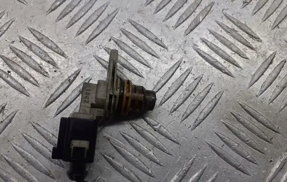 Audi A2 Camshaft vanos timing valve 030907601D