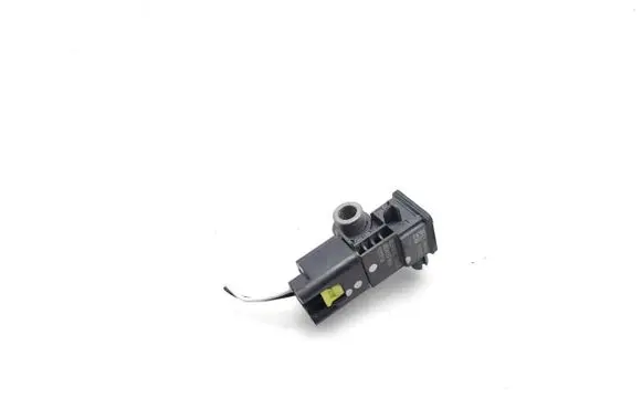 Nissan Micra K14 Airbag deployment crash/impact sensor 985815FA0A SC5FA18Z100126