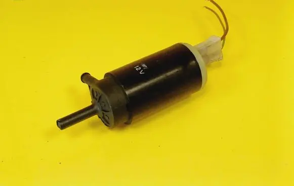 Audi 80 90 B3 Windscreen/windshield washer pump