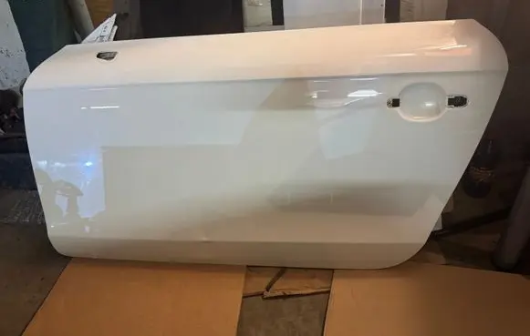 Door (2 Door Coupe)