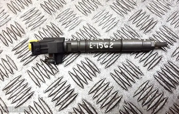 Fuel injector