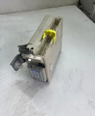 Lexus IS 220D-250-350 Fuse box set 8273053050 7A240295 9478