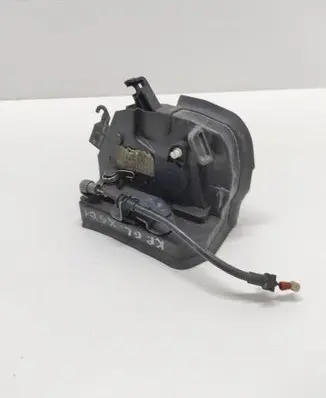 Nissan Navara D40 Rear door lock