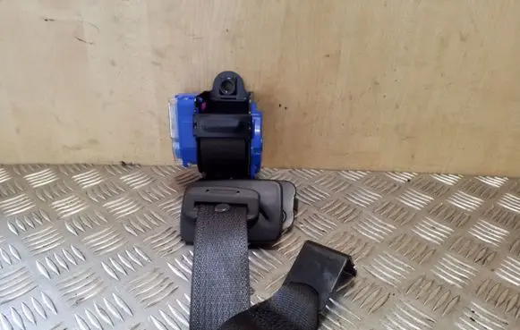 Opel Antara Middle seatbelt (rear) 22745038