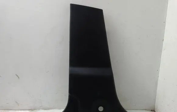 SsangYong Kyron (B) pillar trim (bottom) 