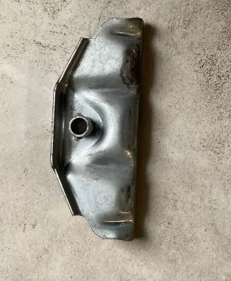 Volvo XC70 Battery bracket 2478