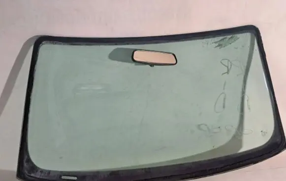 Audi A4 S4 B7 8E 8H Front windscreen/windshield window 