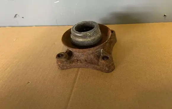 Chevrolet Corvette Rear wheel hub 30985