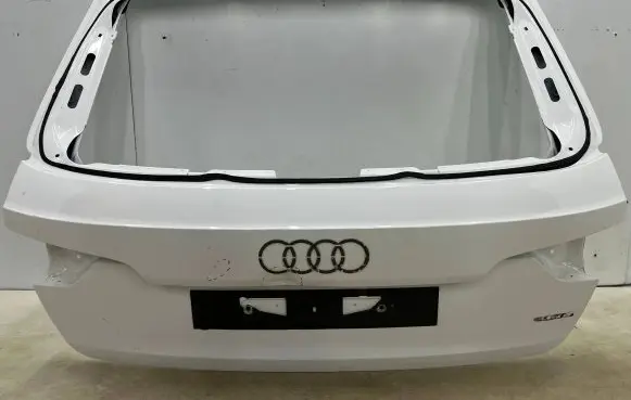 Audi A4 S4 B9 Tailgate/trunk/boot lid