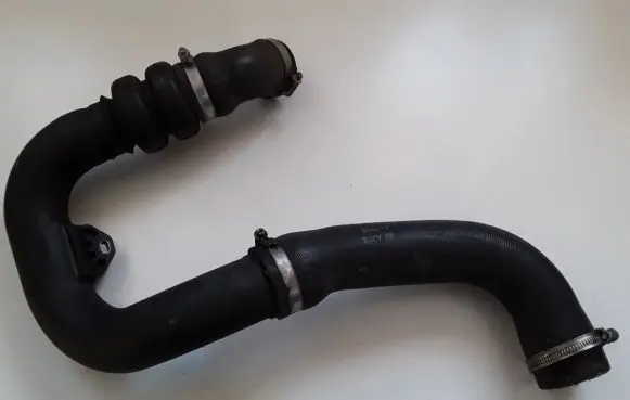 Ford Ranger Intercooler hose/pipe AB396C646E