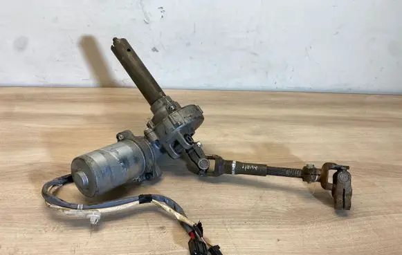 Toyota Auris 150 Steering rack electric part 