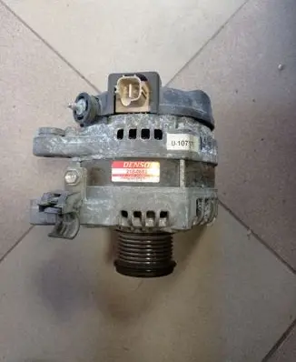 Lexus NX Generator/alternator 2100662 U107175