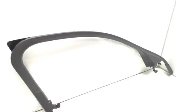 Front door glass trim molding
