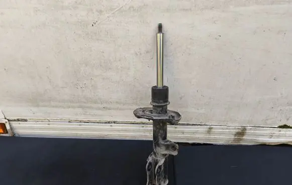 KIA Sportage Front shock absorber/damper 