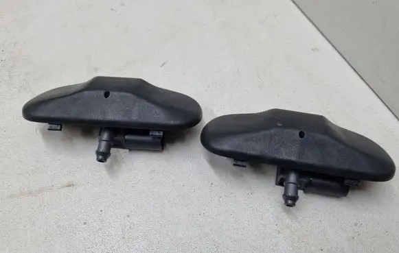 Volkswagen ID.4 Windshield washer spray nozzle 5G0955986