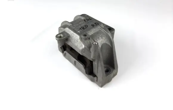 Volkswagen Golf V Engine mount bracket 1k0199262 1k0199262al