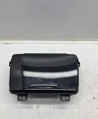 Mitsubishi Outlander Cup holder front 