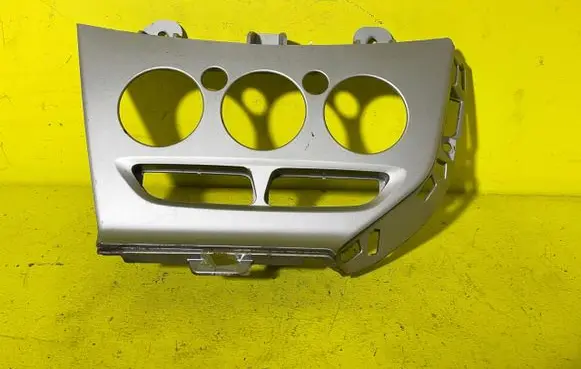 Ford Focus Seat and door cards trim set RZ3R10P3K8