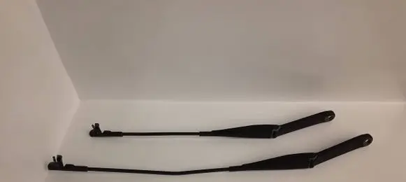 Ford Focus Front wiper blade arm 4m5117526