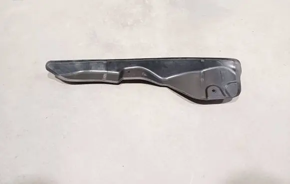Skoda Yeti (5L) Fender end trim 5L0821112
