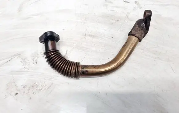 KIA Ceed EGR valve line/pipe/hose 