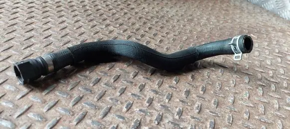 BMW 5 G30 G31 Engine coolant pipe/hose 9299629