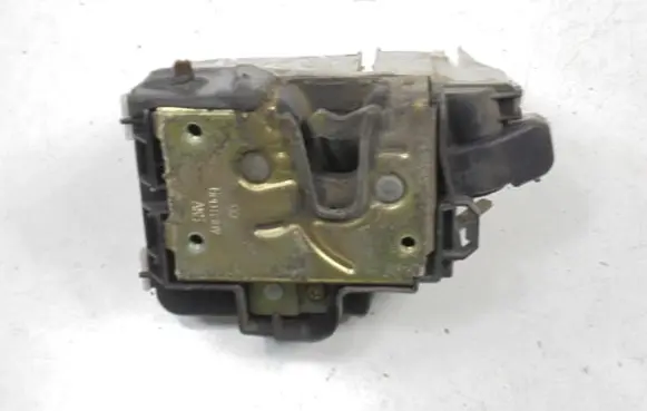 Volkswagen Polo III 6N 6N2 6NF Rear door lock 1H4839016