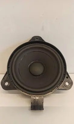 Audi A1 Front door speaker 82A035709