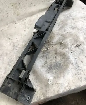 Opel Grandland X Top upper radiator support slam panel 982405588000