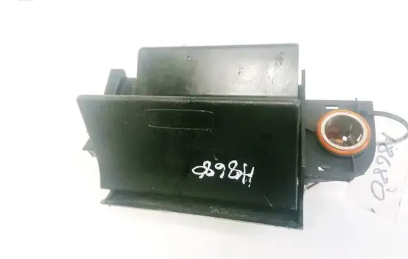 Car ashtray