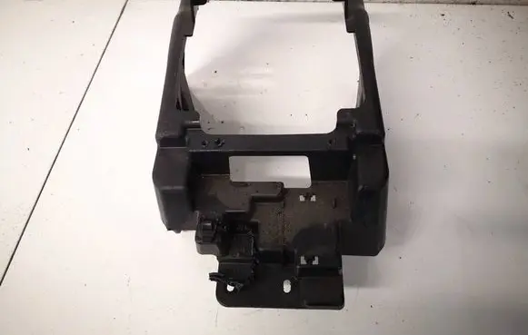 Mitsubishi Outlander Other interior part 8011A167