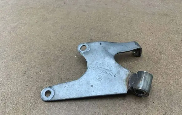 Muffler mount bracket/holder