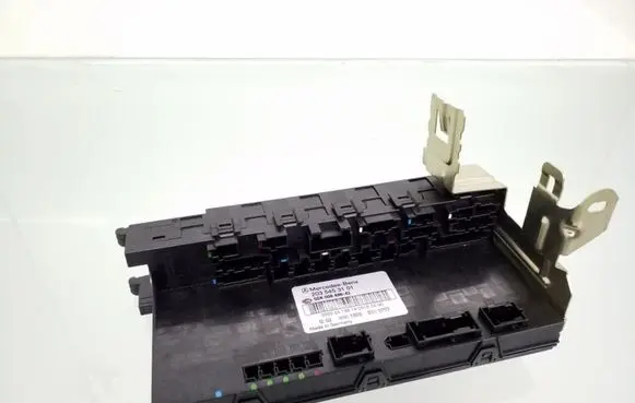 Mercedes-Benz C W203 Fuse module 2035453101 5DK00848642