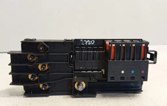 Mercedes-Benz ML W164 Fuse module A1645450201
