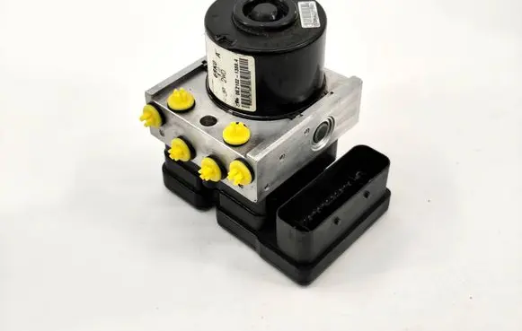 Nissan Pixo ABS Pump 06210213884 06210956083 28570049053