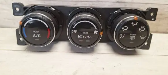 Suzuki Liana Climate control unit 3951059J30 3951059J1