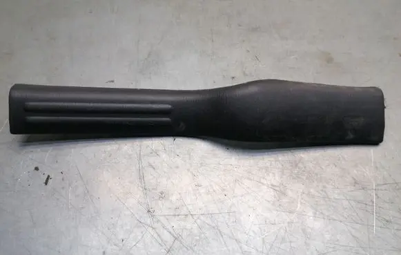 Chrysler 300M Rear sill trim cover OLL69TRM