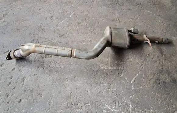 Jaguar XE Muffler/silencer GX735L219CF XB4303172