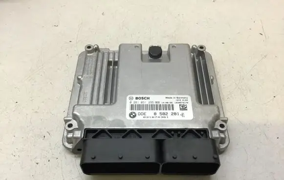 BMW 2 F22 F23 Engine control unit/module 8582281 0281031295