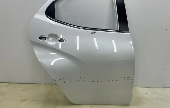 Mazda 2 Rear door 